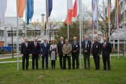 fair-190326_CzechPartner_DelegationFlag2close